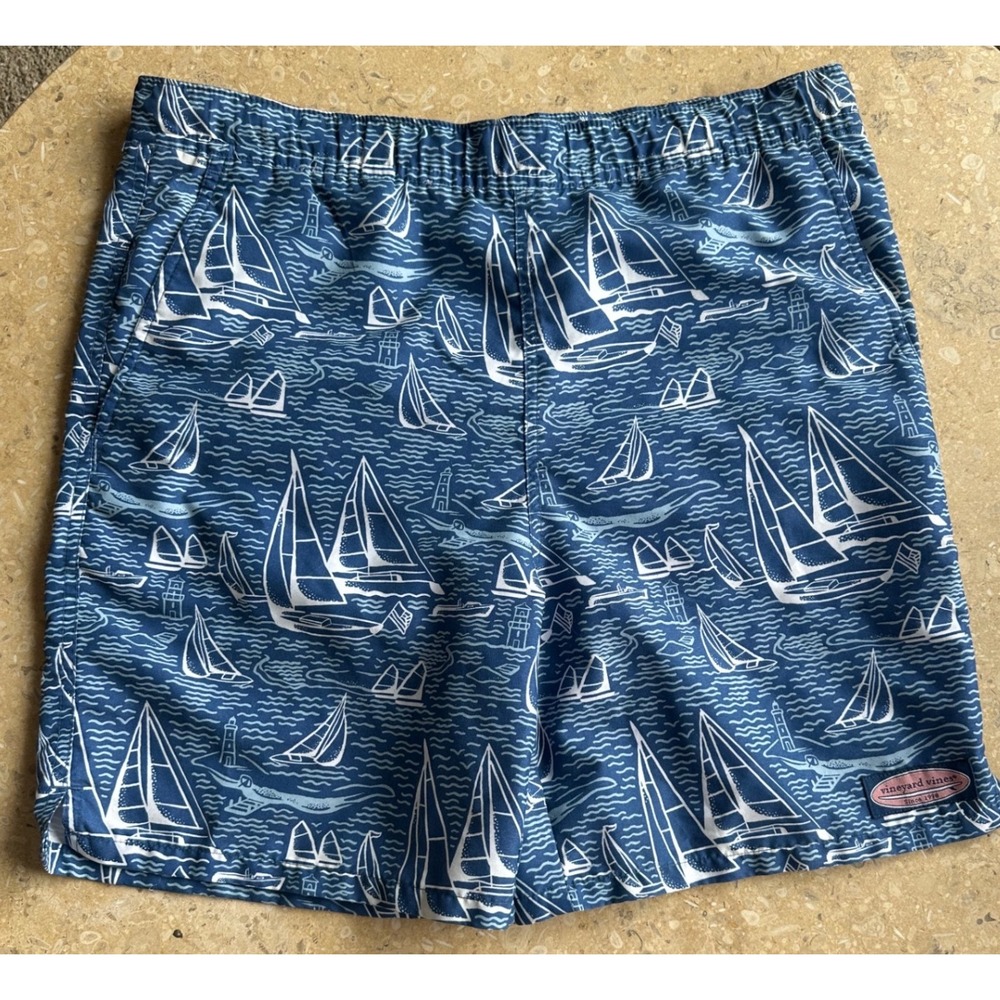 Vineyard Vines Mens Blue Sailboat Lighthouse Swim Trunks Board Shorts Size Large
